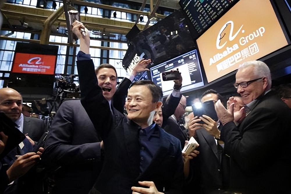 美國金融動態(tài)，時(shí)代的脈搏與全球影響力