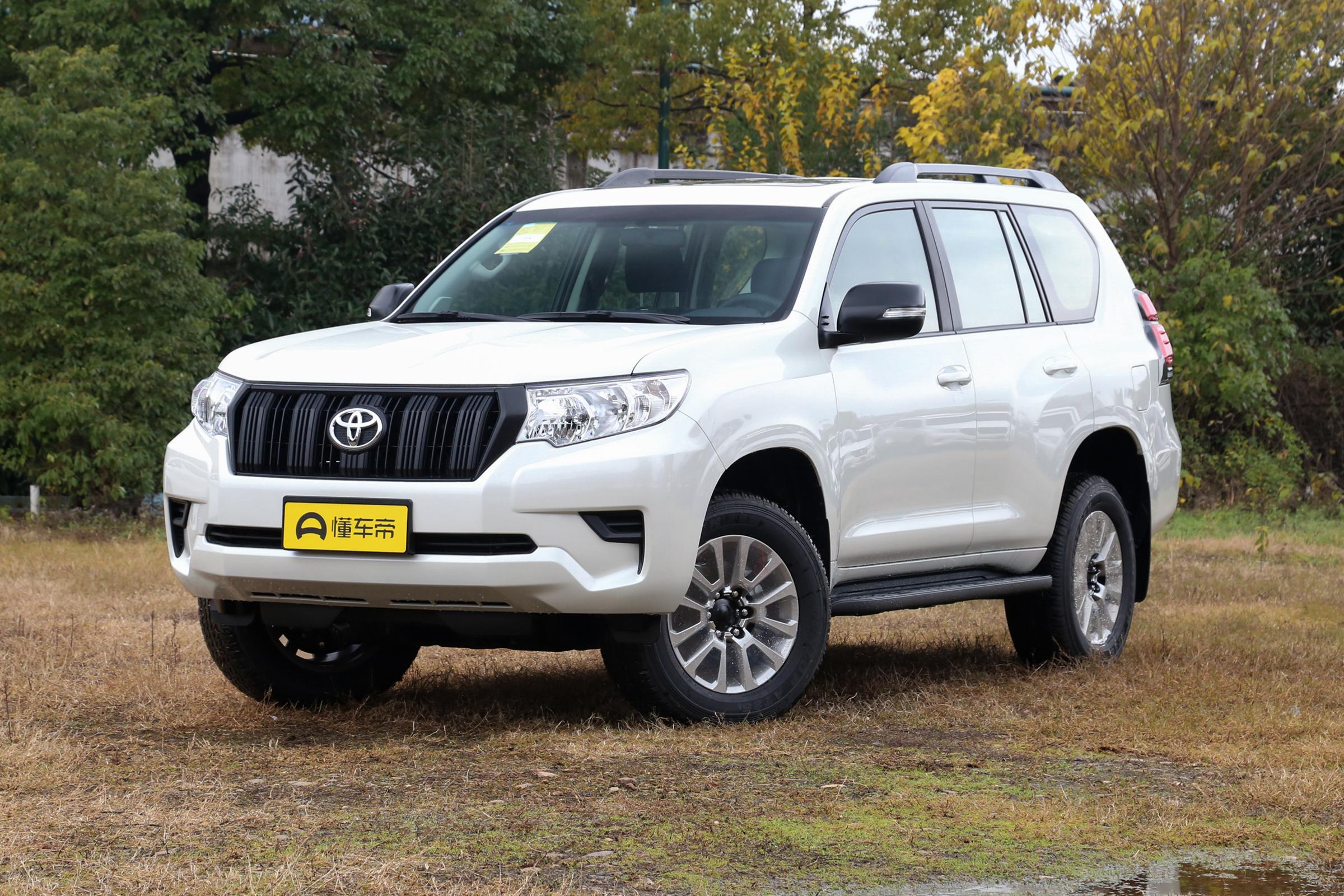 最新晉拉多車型揭秘，小巷中的隱藏瑰寶