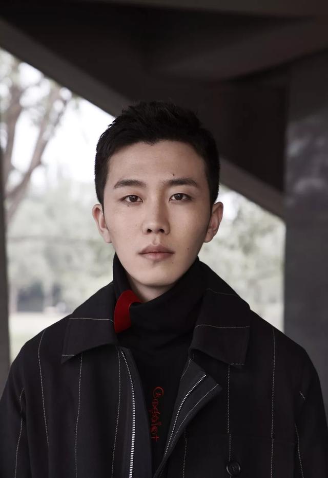 新青年演員與小巷特色小店的奇遇