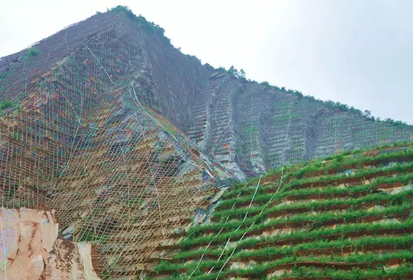 最新邊坡技術(shù)觀點(diǎn)論述與解析