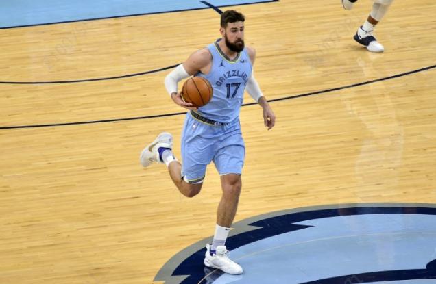 NBA最新動(dòng)態(tài)解析與觀點(diǎn)闡述