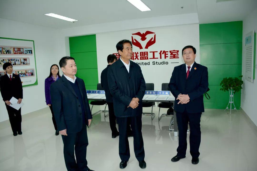 岳根才最新高科技產(chǎn)品介紹及創(chuàng)新成果展示