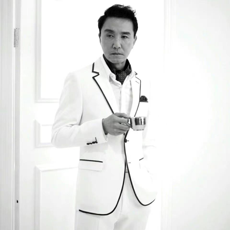 美國演員阿——傳奇人生的璀璨之星