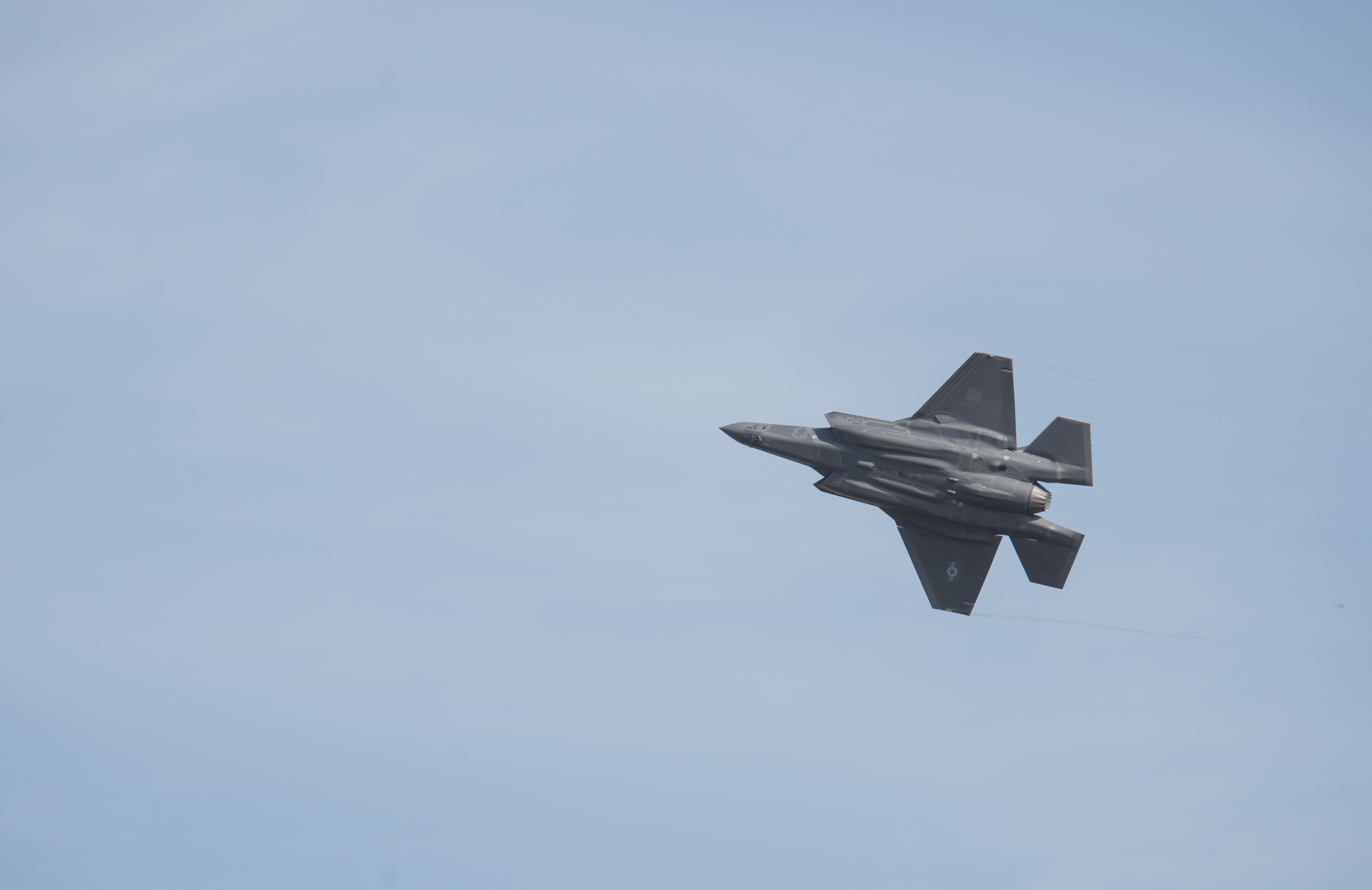 殲31戰(zhàn)斗機(jī)最新進(jìn)展揭秘