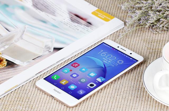 華為暢玩6x最新報(bào)價(jià)揭秘??