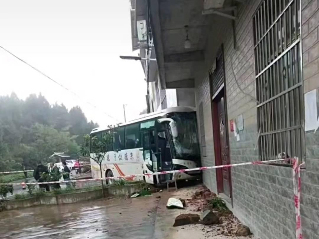 金城鎮(zhèn)改市動態(tài)，變革中的機遇與自信成就之源